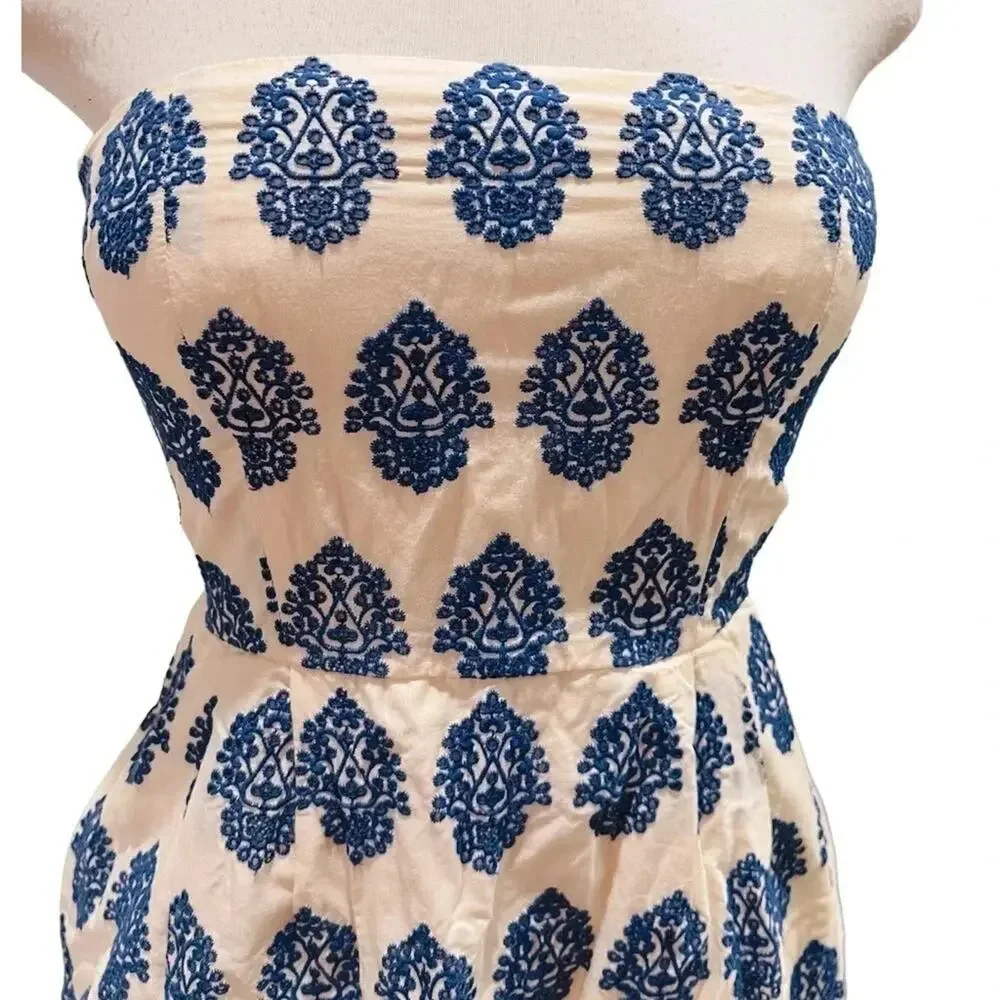 J. CREW FILIGREE-EMBROIDERED-STRAPLESS BEACH DRESS IVORY/BLUE SIZE 2